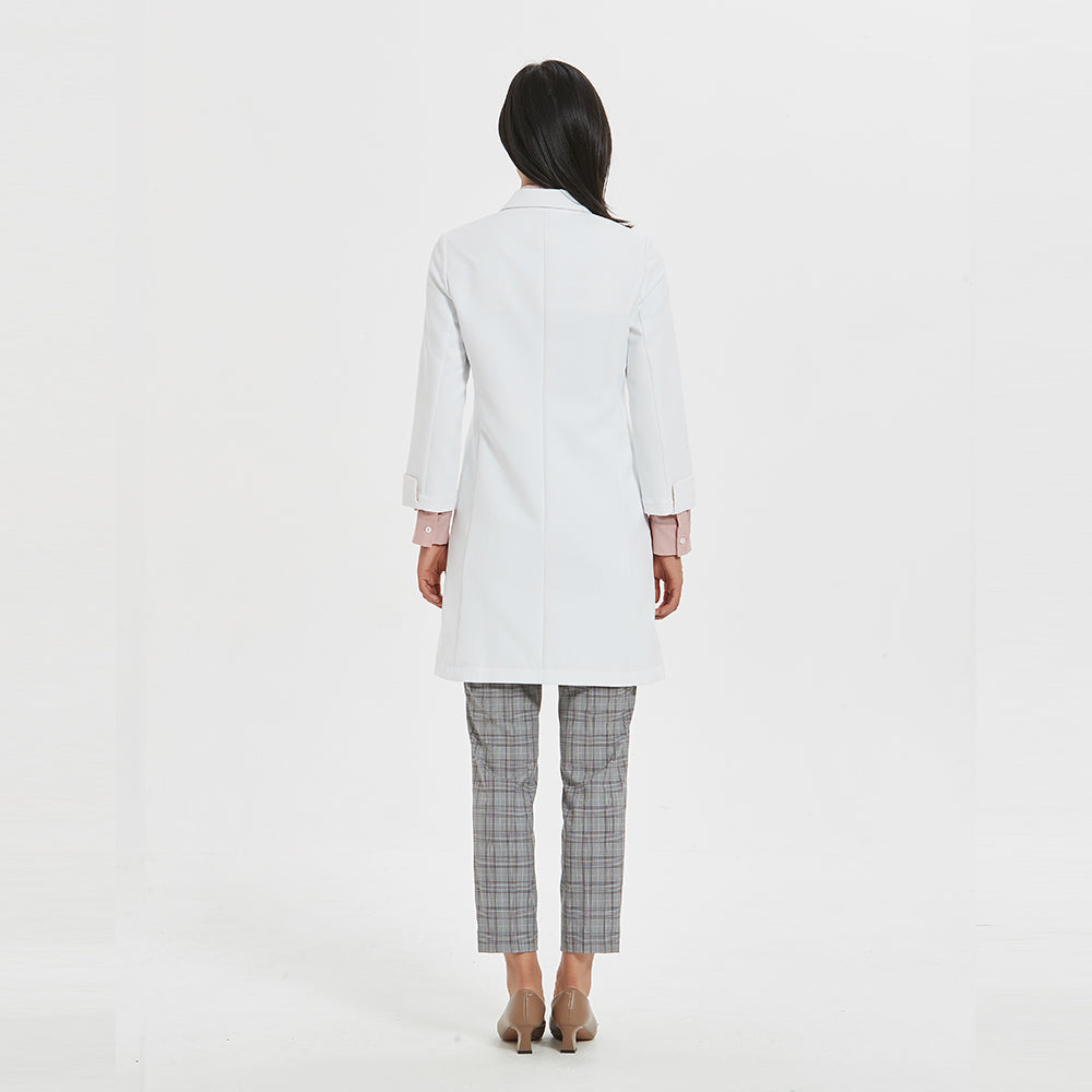 Laura™ Antimicrobial Lab Coat